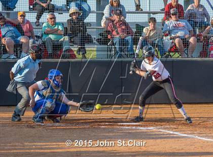 Thumbnail 3 in Coffee County Central vs. Lincoln County photogallery.