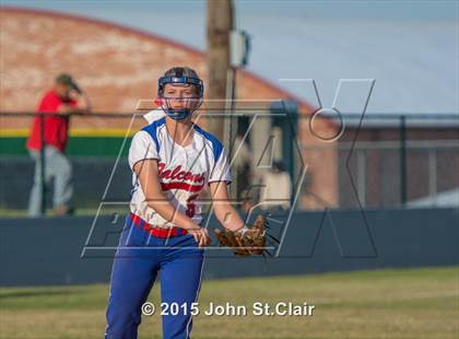 Thumbnail 2 in Coffee County Central vs. Lincoln County photogallery.