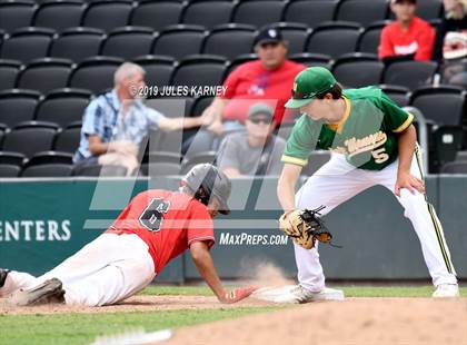 Thumbnail 3 in Las Vegas vs Bishop Manoque (NIAA 4A Playoff) photogallery.