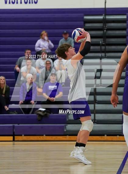 Thumbnail 1 in Hamilton Southeastern @ Brownsburg photogallery.