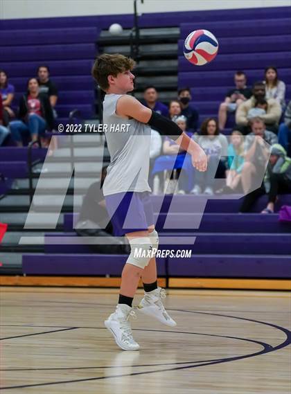Thumbnail 1 in Hamilton Southeastern @ Brownsburg photogallery.