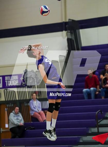 Thumbnail 3 in Hamilton Southeastern @ Brownsburg photogallery.