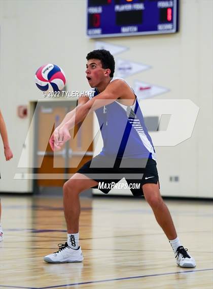 Thumbnail 3 in Hamilton Southeastern @ Brownsburg photogallery.