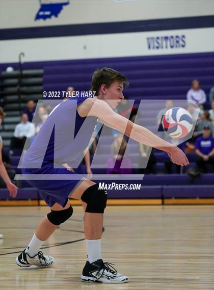 Thumbnail 1 in Hamilton Southeastern @ Brownsburg photogallery.