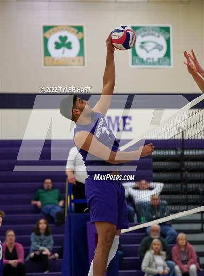 Thumbnail 1 in Hamilton Southeastern @ Brownsburg photogallery.