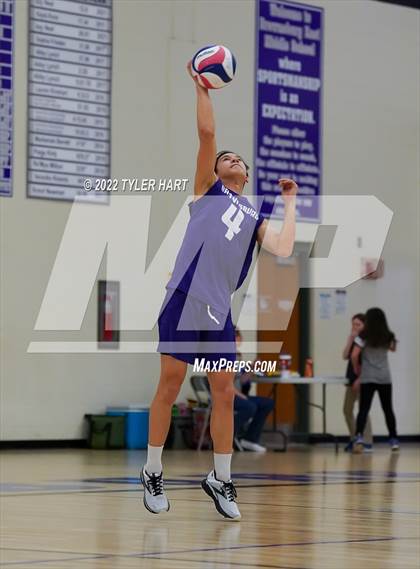Thumbnail 2 in Hamilton Southeastern @ Brownsburg photogallery.