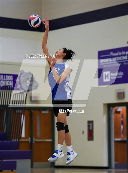 Thumbnail 1 in Hamilton Southeastern @ Brownsburg photogallery.