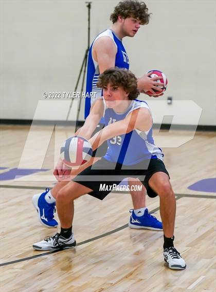 Thumbnail 1 in Hamilton Southeastern @ Brownsburg photogallery.