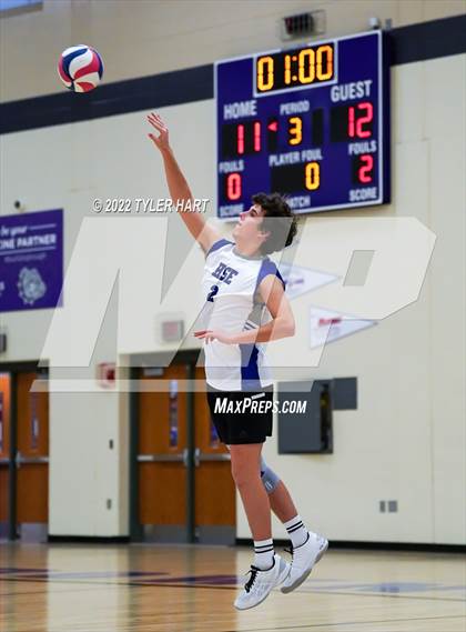 Thumbnail 3 in Hamilton Southeastern @ Brownsburg photogallery.