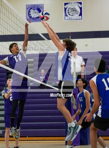 Thumbnail 1 in Hamilton Southeastern @ Brownsburg photogallery.