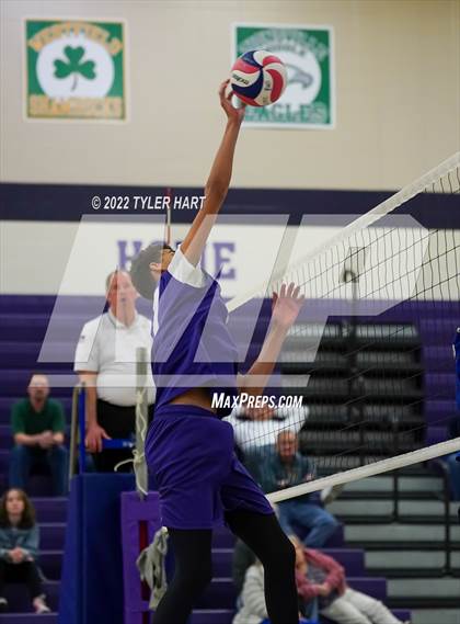 Thumbnail 2 in Hamilton Southeastern @ Brownsburg photogallery.