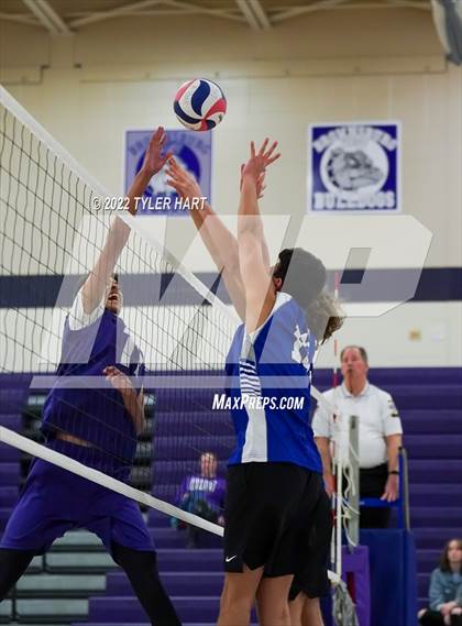 Thumbnail 3 in Hamilton Southeastern @ Brownsburg photogallery.