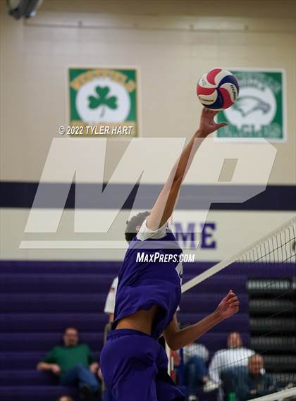 Thumbnail 2 in Hamilton Southeastern @ Brownsburg photogallery.