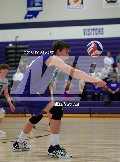 Thumbnail 2 in Hamilton Southeastern @ Brownsburg photogallery.