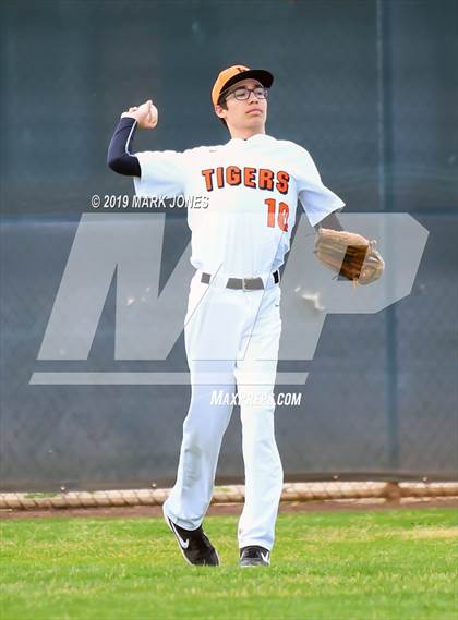 Thumbnail 3 in La Junta vs. Bishop McGuinness (Coach Bob Invitational) photogallery.