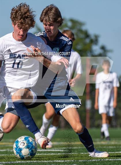 Thumbnail 2 in Palmer Ridge vs Thunder Ridge photogallery.