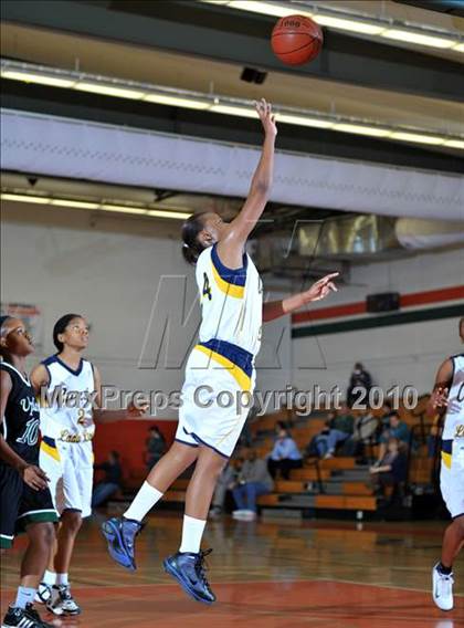 Thumbnail 1 in Upland @ Carter (Lady Bears Holiday Classic) photogallery.