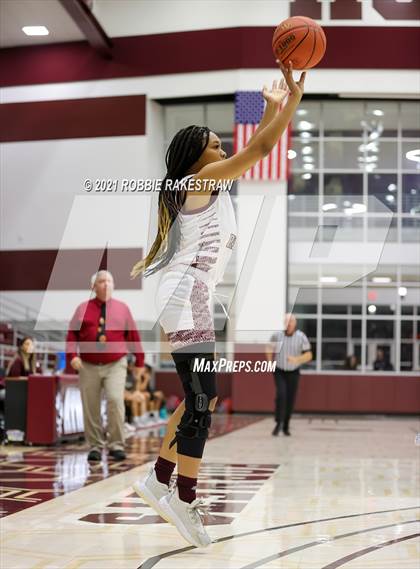 Thumbnail 2 in Ennis vs Athens (Athens Tournament) photogallery.