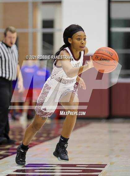 Thumbnail 1 in Ennis vs Athens (Athens Tournament) photogallery.