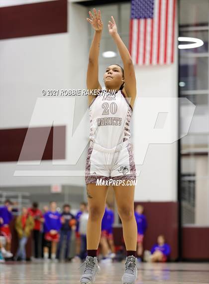 Thumbnail 3 in Ennis vs Athens (Athens Tournament) photogallery.