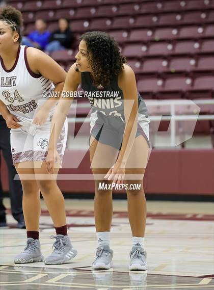 Thumbnail 1 in Ennis vs Athens (Athens Tournament) photogallery.