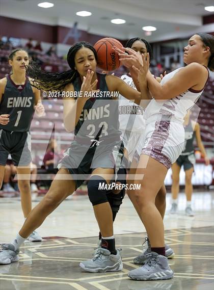 Thumbnail 2 in Ennis vs Athens (Athens Tournament) photogallery.