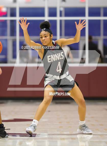 Thumbnail 1 in Ennis vs Athens (Athens Tournament) photogallery.