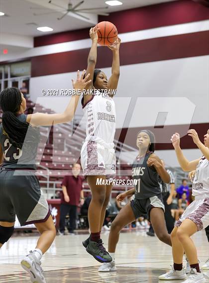 Thumbnail 1 in Ennis vs Athens (Athens Tournament) photogallery.