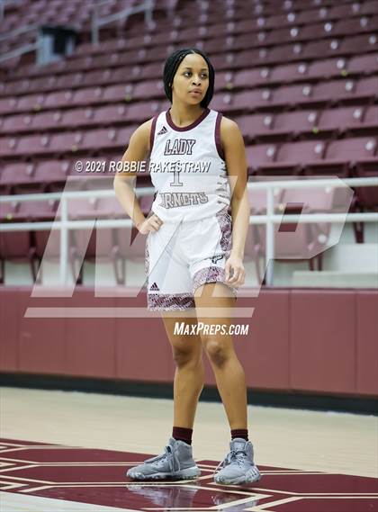 Thumbnail 1 in Ennis vs Athens (Athens Tournament) photogallery.
