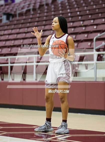 Thumbnail 2 in Ennis vs Athens (Athens Tournament) photogallery.
