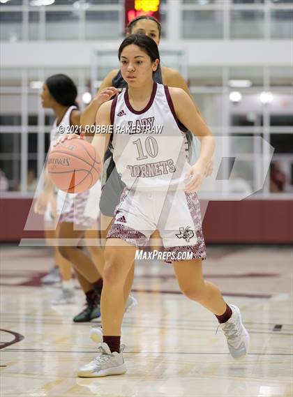 Thumbnail 3 in Ennis vs Athens (Athens Tournament) photogallery.