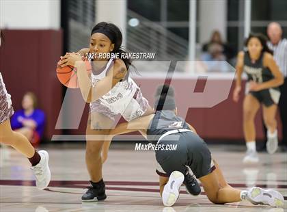 Thumbnail 1 in Ennis vs Athens (Athens Tournament) photogallery.