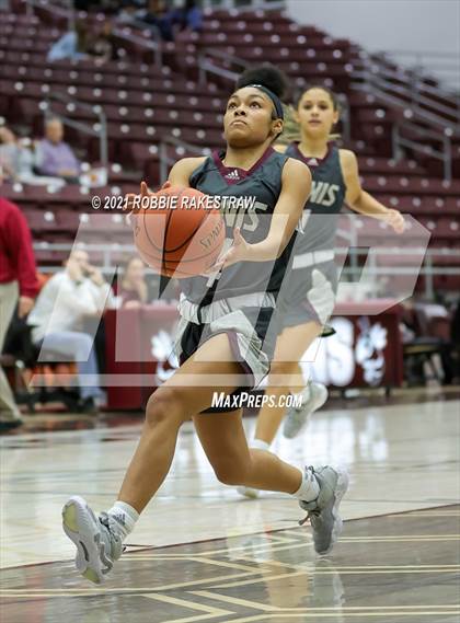 Thumbnail 3 in Ennis vs Athens (Athens Tournament) photogallery.