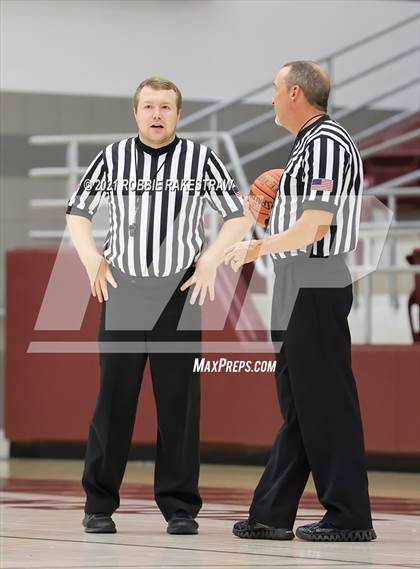Thumbnail 1 in Ennis vs Athens (Athens Tournament) photogallery.