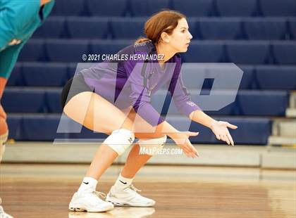 Thumbnail 3 in McMullen County vs College Station (BCS Classic) photogallery.