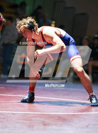 Thumbnail 1 in Cherry Creek @ Cherokee Trail photogallery.