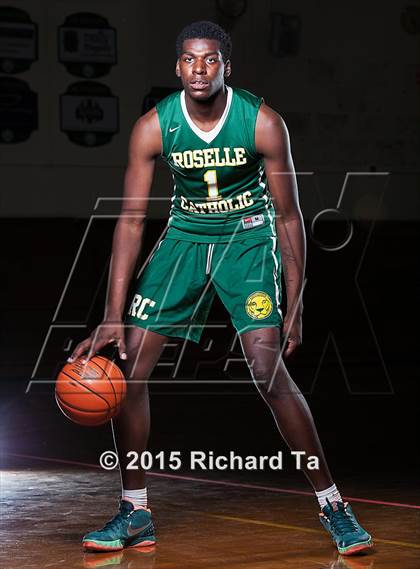 Thumbnail 3 in Roselle Catholic (Preseason Early Contenders Photo Shoot) photogallery.