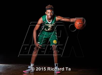 Thumbnail 3 in Roselle Catholic (Preseason Early Contenders Photo Shoot) photogallery.