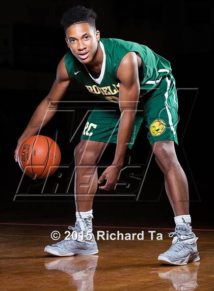 Thumbnail 1 in Roselle Catholic (Preseason Early Contenders Photo Shoot) photogallery.