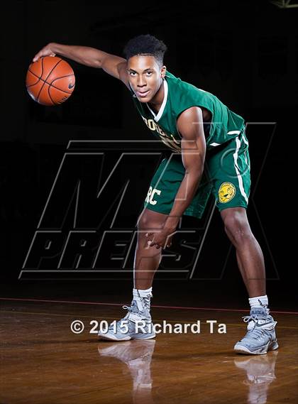 Thumbnail 2 in Roselle Catholic (Preseason Early Contenders Photo Shoot) photogallery.