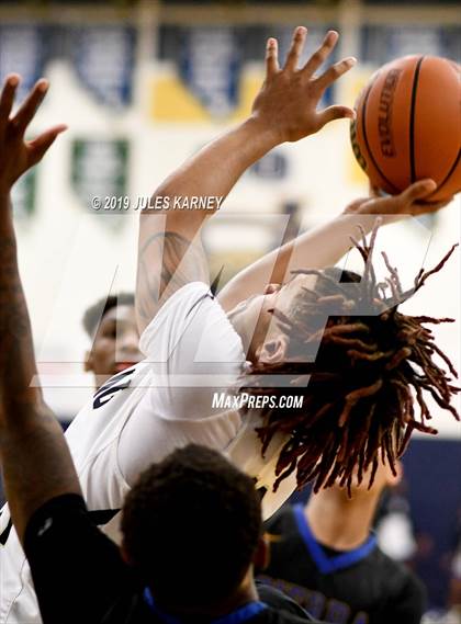 Thumbnail 1 in Sierra Vista vs Spring Valley photogallery.