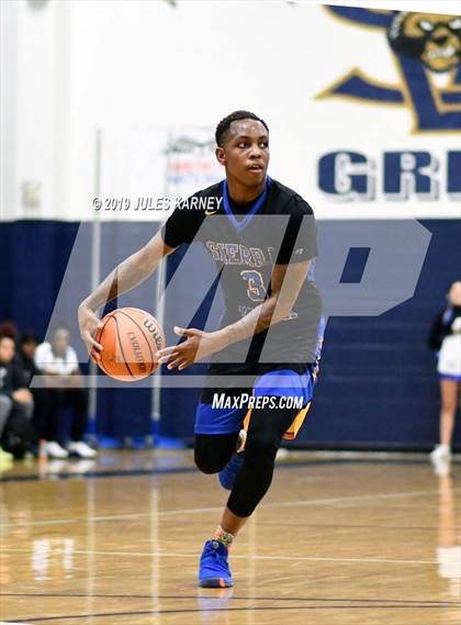 Thumbnail 3 in Sierra Vista vs Spring Valley photogallery.