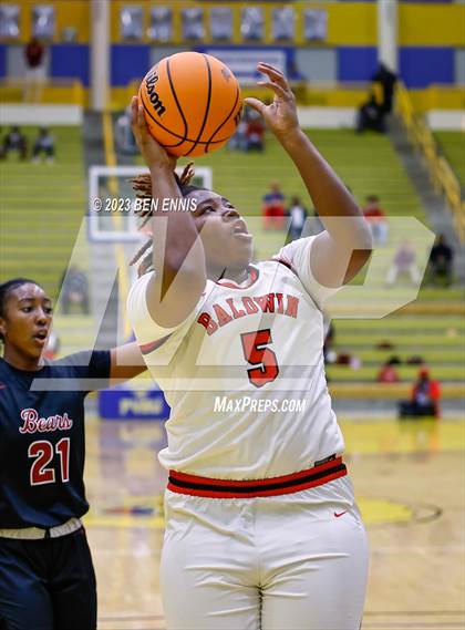 Thumbnail 3 in Holy Innocents Episcopal vs Baldwin (GHSA 4A Semifinal) photogallery.