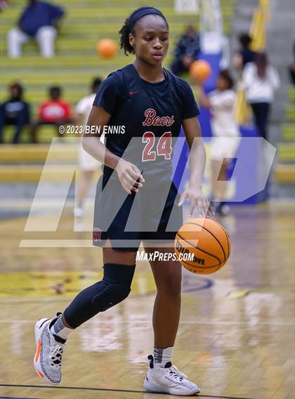 Thumbnail 3 in Holy Innocents Episcopal vs Baldwin (GHSA 4A Semifinal) photogallery.