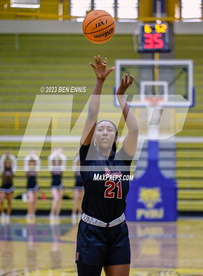 Thumbnail 1 in Holy Innocents Episcopal vs Baldwin (GHSA 4A Semifinal) photogallery.