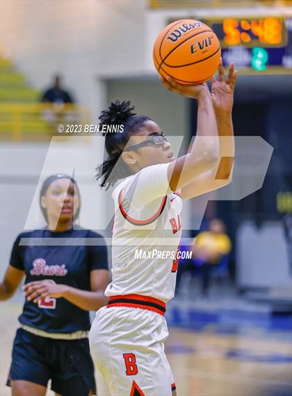 Thumbnail 3 in Holy Innocents Episcopal vs Baldwin (GHSA 4A Semifinal) photogallery.