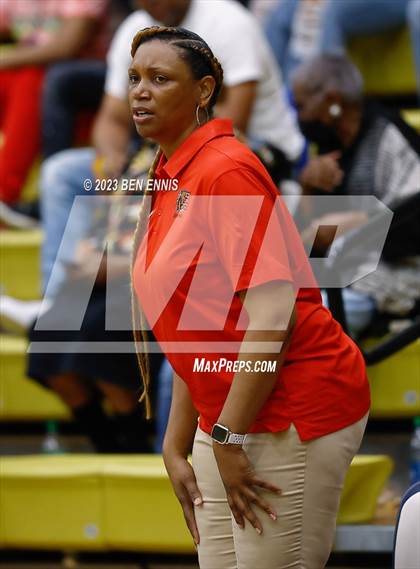 Thumbnail 2 in Holy Innocents Episcopal vs Baldwin (GHSA 4A Semifinal) photogallery.