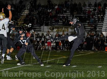 Thumbnail 2 in Bishop Montgomery @ Oak Park (CIF SS Playoffs) photogallery.