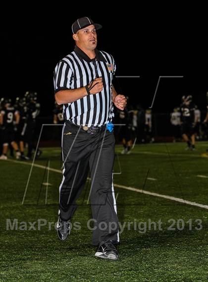 Thumbnail 1 in Bishop Montgomery @ Oak Park (CIF SS Playoffs) photogallery.