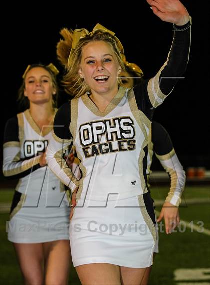 Thumbnail 2 in Bishop Montgomery @ Oak Park (CIF SS Playoffs) photogallery.